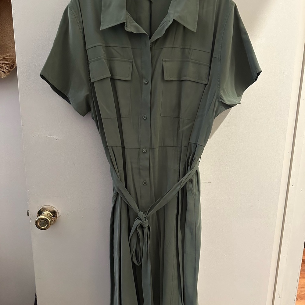 Elegant Green Shirt Dress